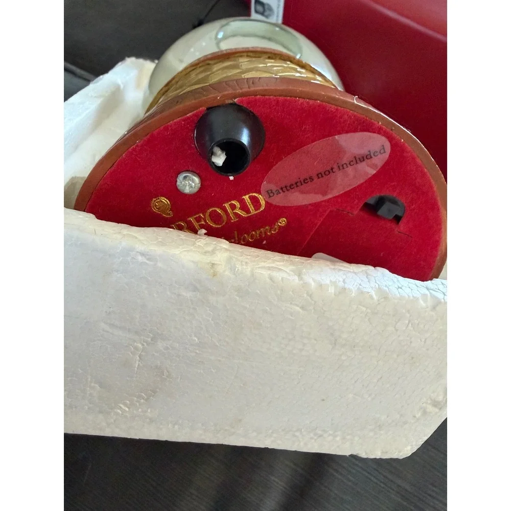 Waterford Holiday Heirlooms Santa Claus Snow Globe Limited Edition Christmas Box